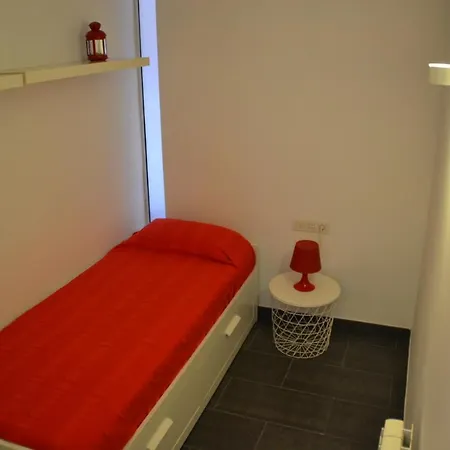 Apartment Bonito Con Jardin