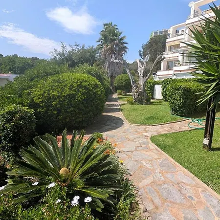 Bonito Con Jardin Apartment *